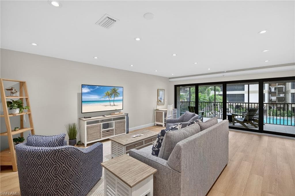 2721 W Gulf DR 108-11