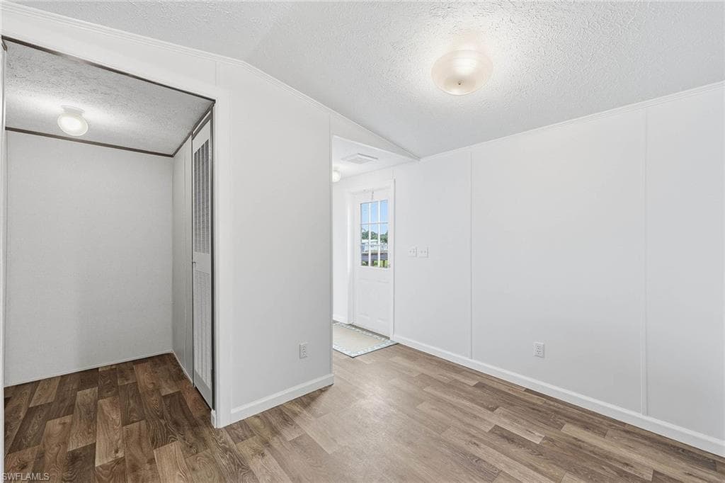 20751 Garden DR-16