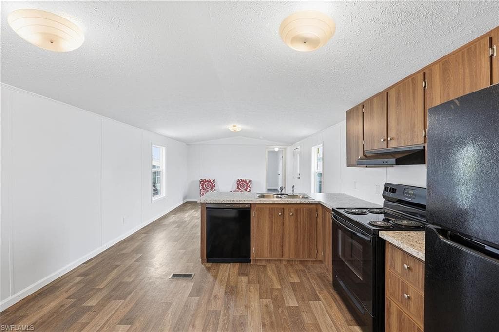 20751 Garden DR-3