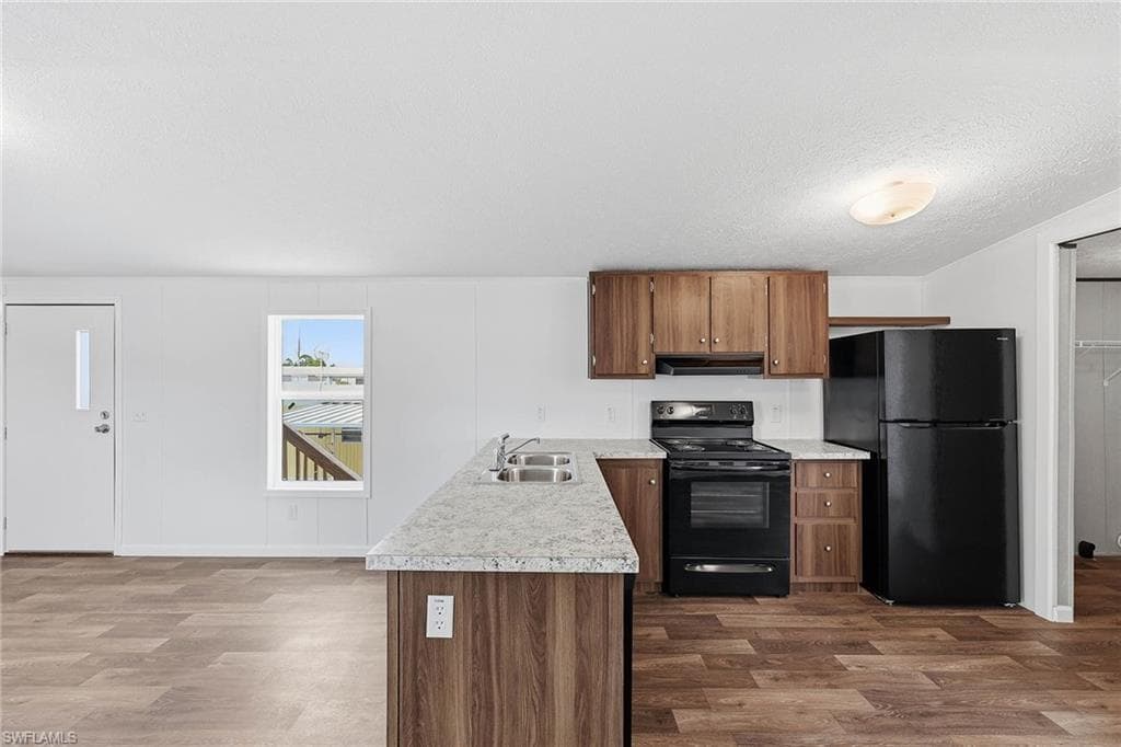 20751 Garden DR-5
