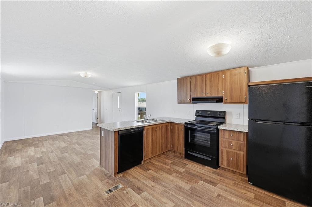 20751 Garden DR-4