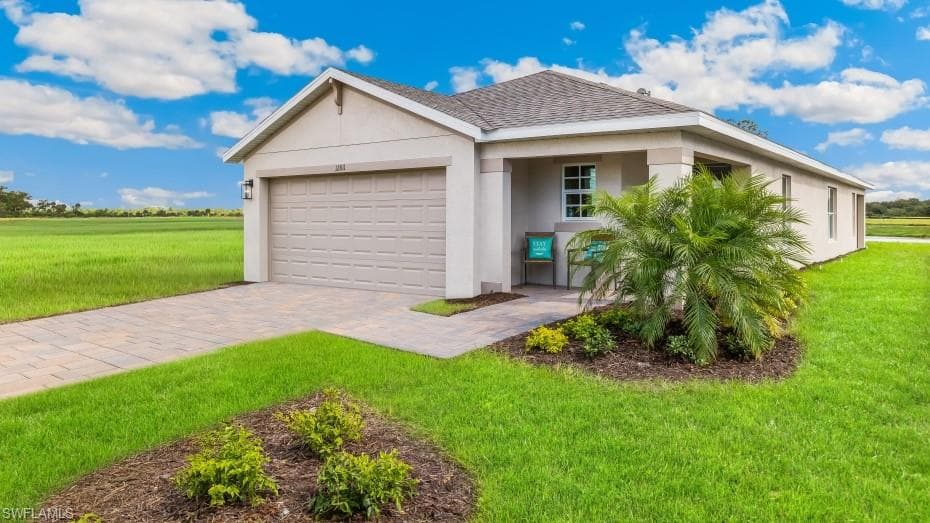 1252 Brooklands DR-1