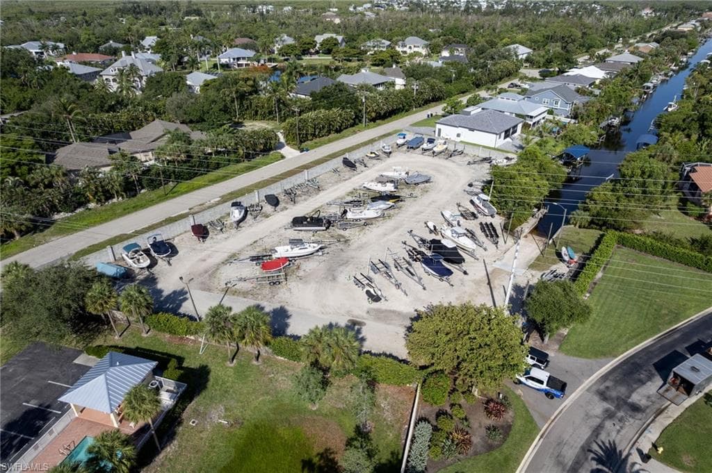 5090 Harborage DR-24