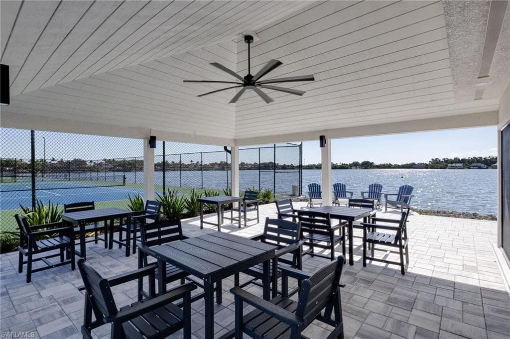 5090 Harborage DR-14