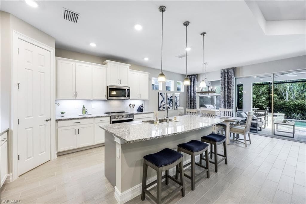 28109 Seasons Tide AVE-10