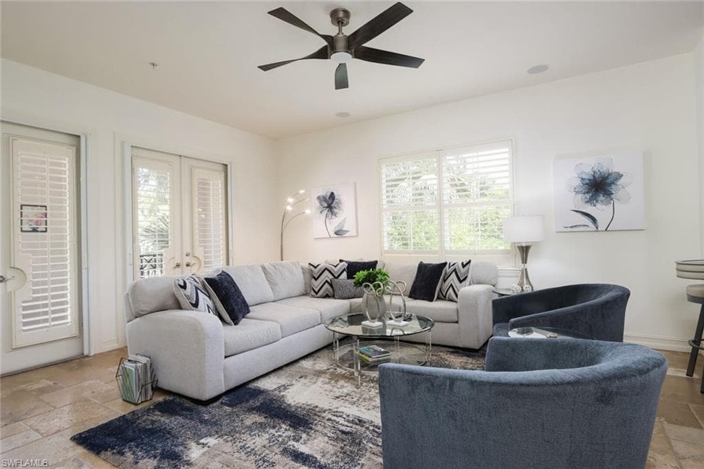 2868 Tiburon BLVD E 102-2