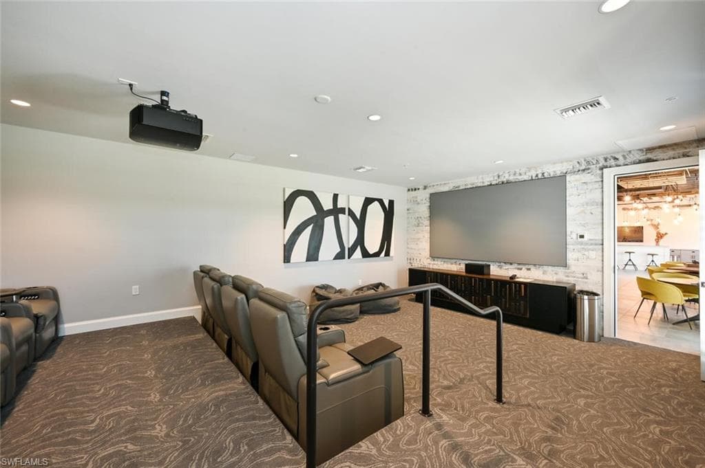 1111 Central Avenue 303-47