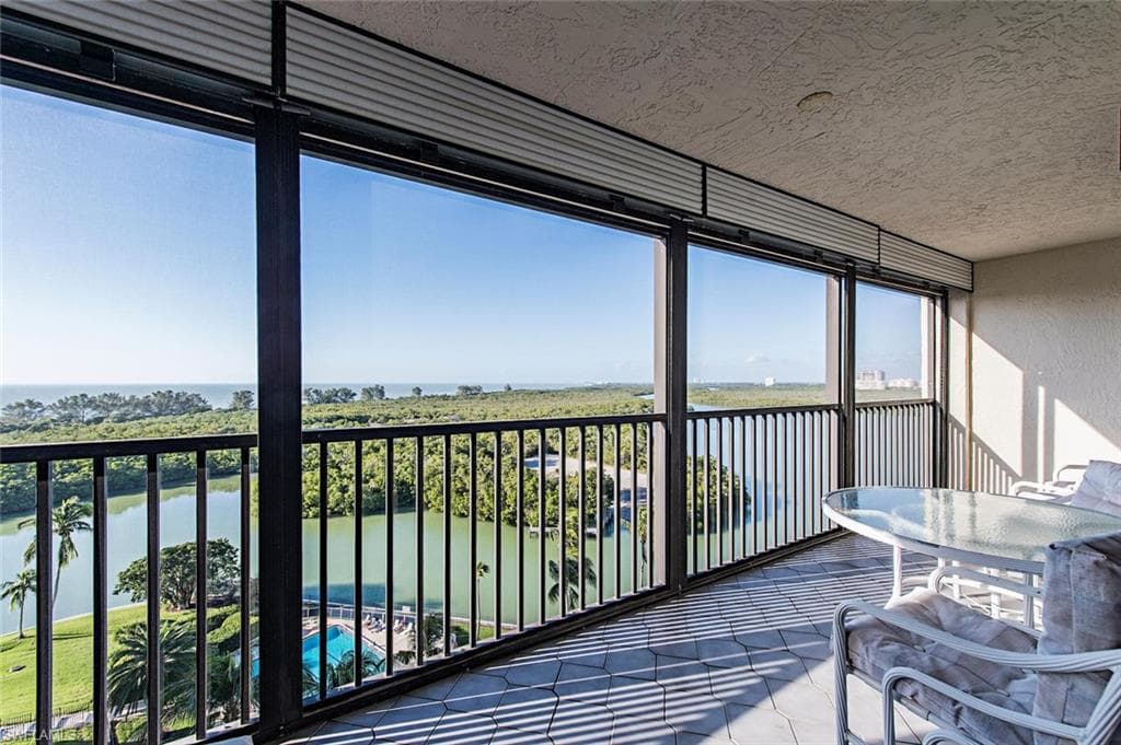 17 BLUEBILL AVE 1102-1
