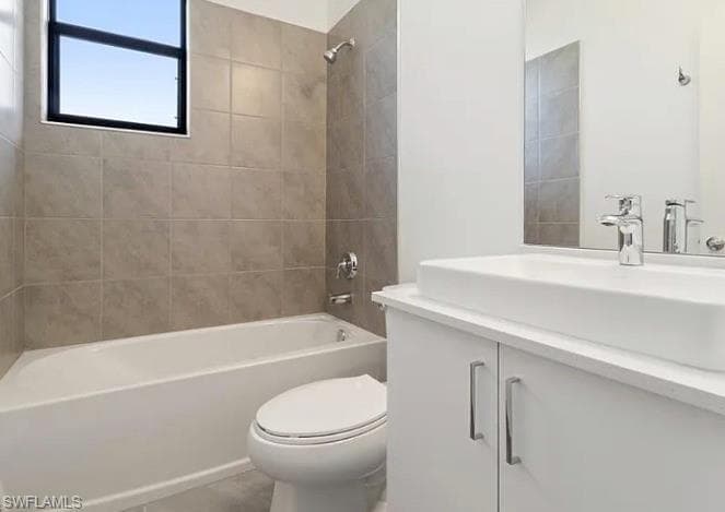 5626 Carrara DR-17
