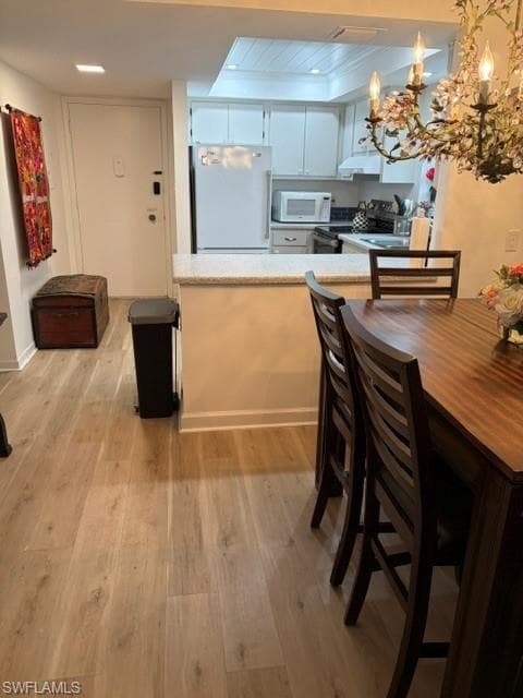 5 High Point CIR W 206-8