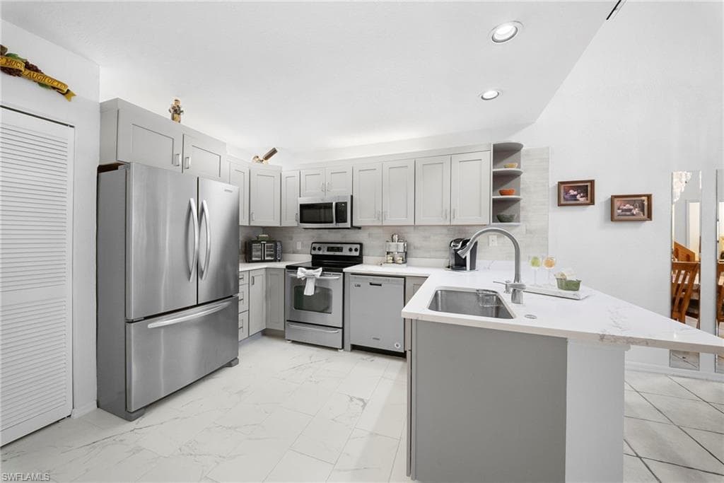 75 Emerald Woods DR G2-12