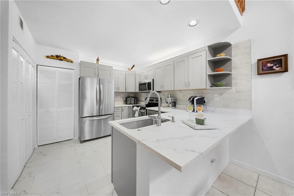 75 Emerald Woods DR G2-11