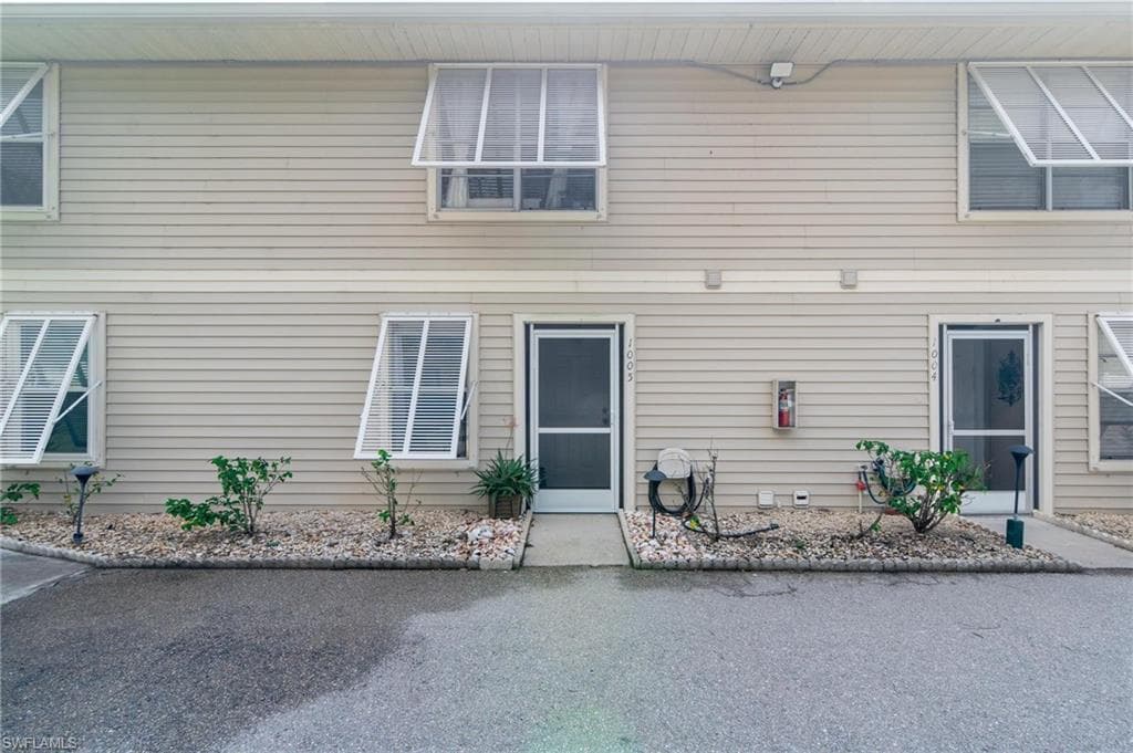 25480 Cockleshell DR 1005-2