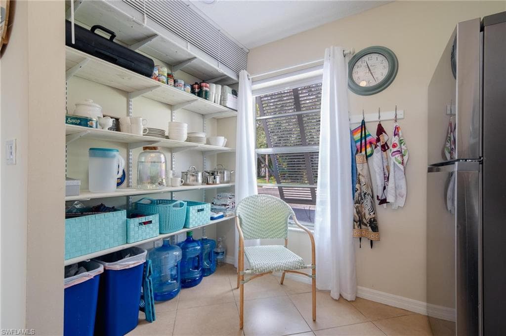 25480 Cockleshell DR 1005-11