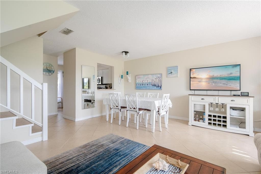 25480 Cockleshell DR 1005-8