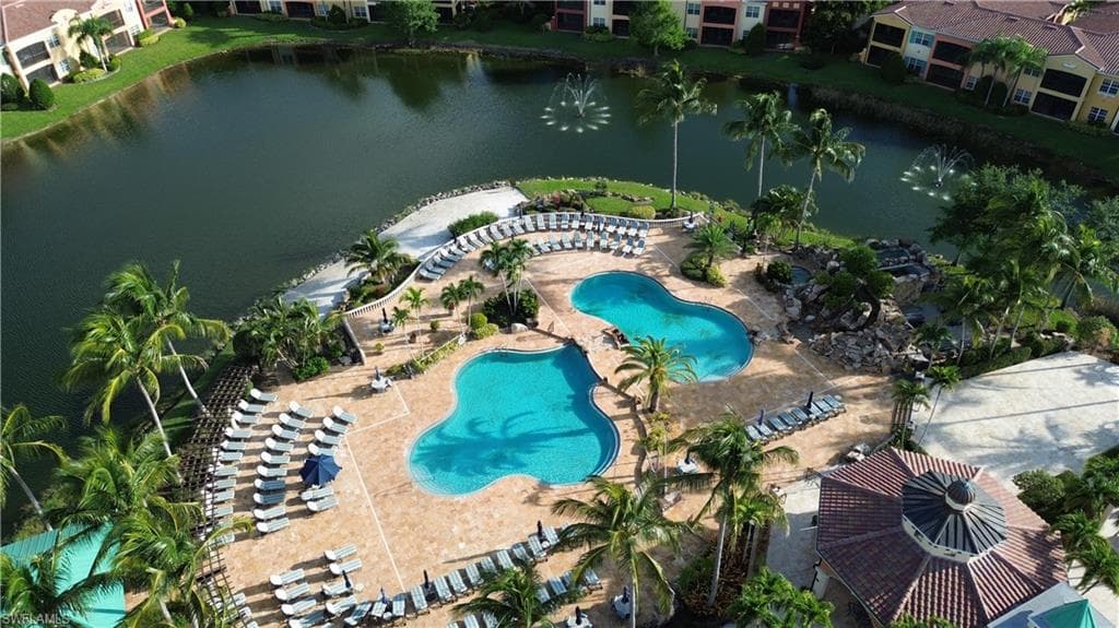 8597 Via Garibaldi CIR 207-15