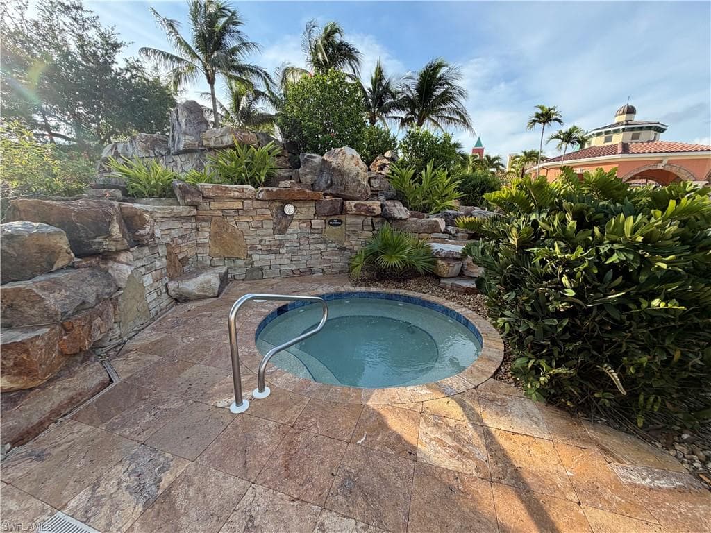 8597 Via Garibaldi CIR 207-12