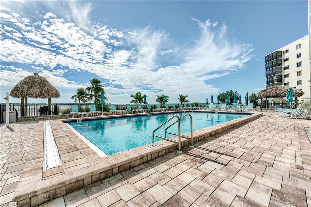 8400 Estero BLVD 903-6