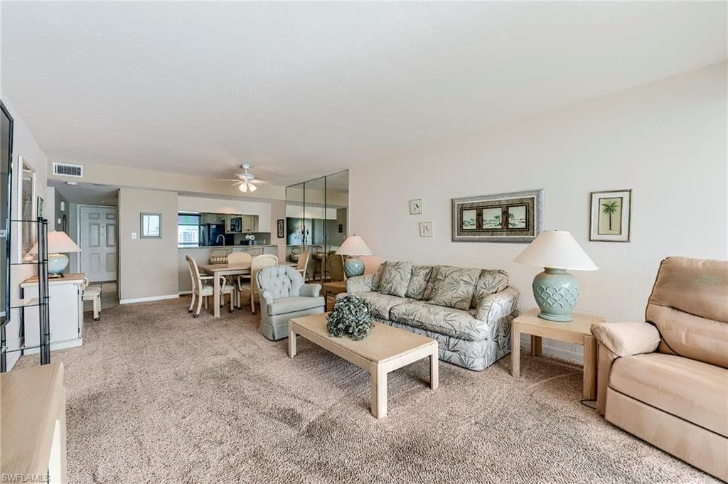 8400 Estero BLVD 903-25
