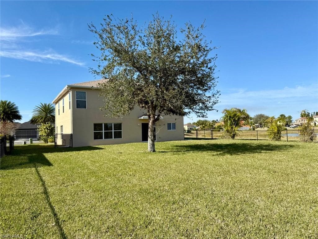 18168 Horizon View BLVD-36