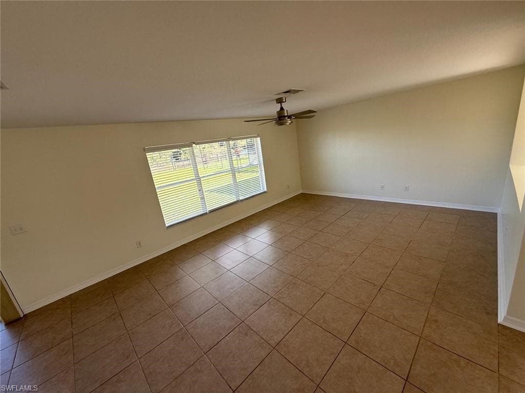 18168 Horizon View BLVD-20