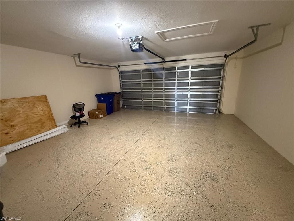 18168 Horizon View BLVD-40