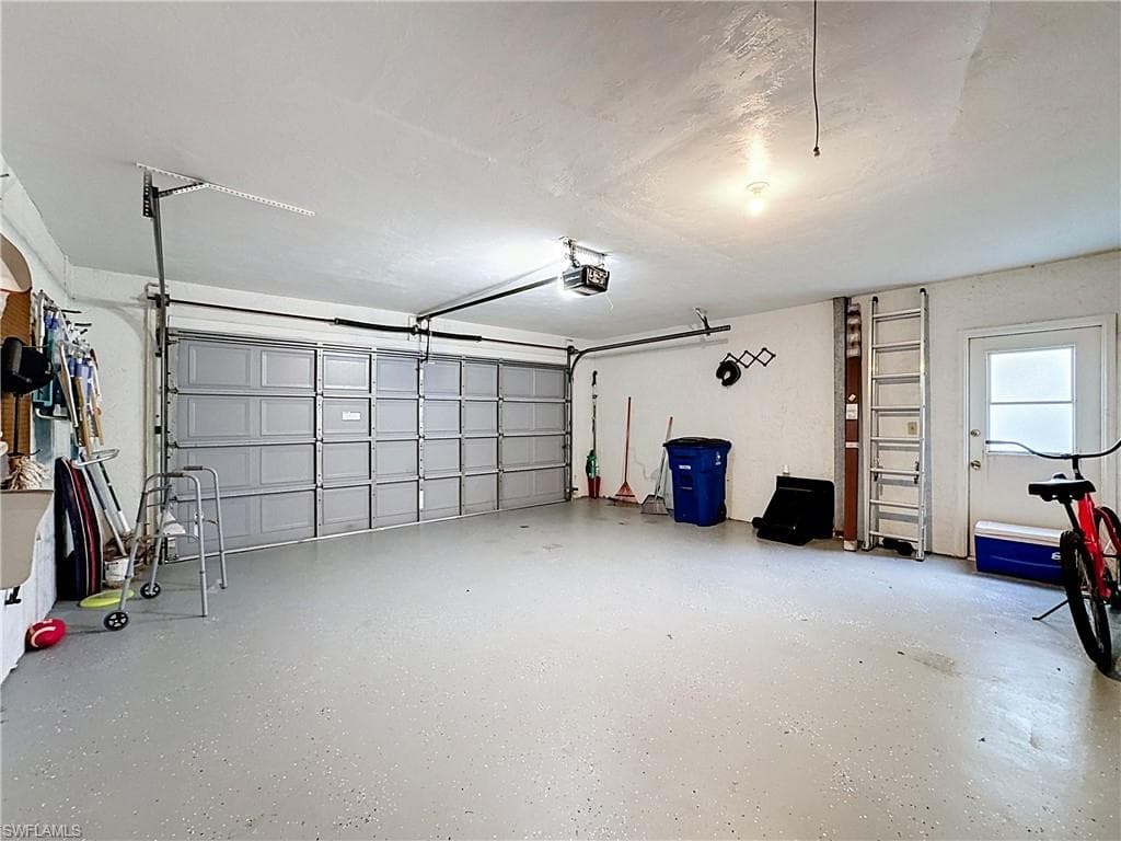 1201 Westfield DR-29