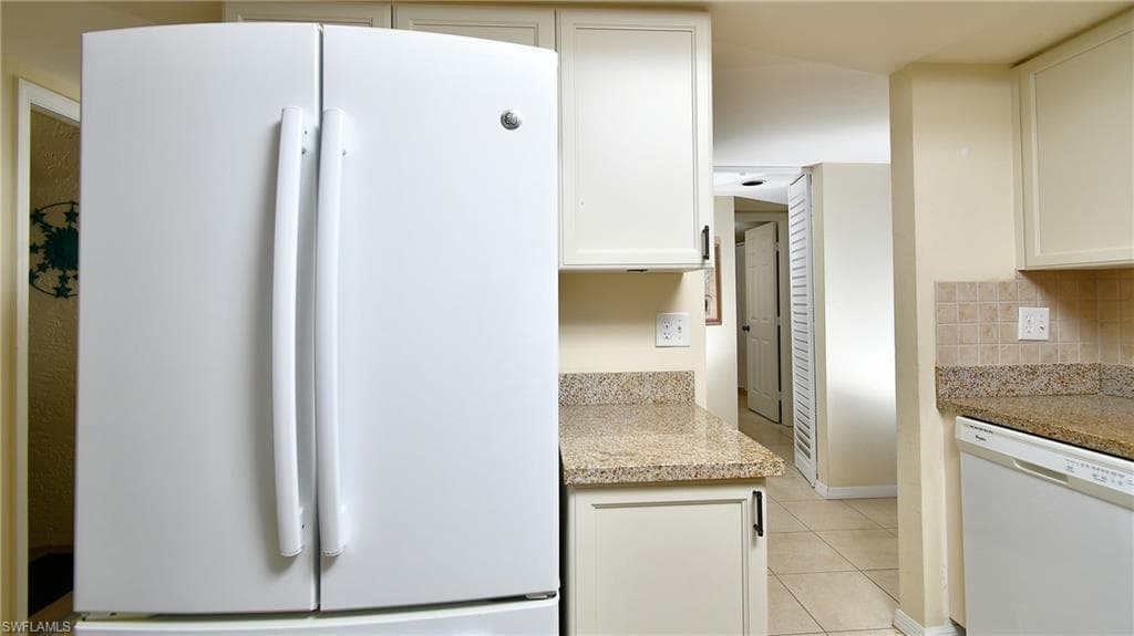 12581 Kelly Sands WAY 512-10