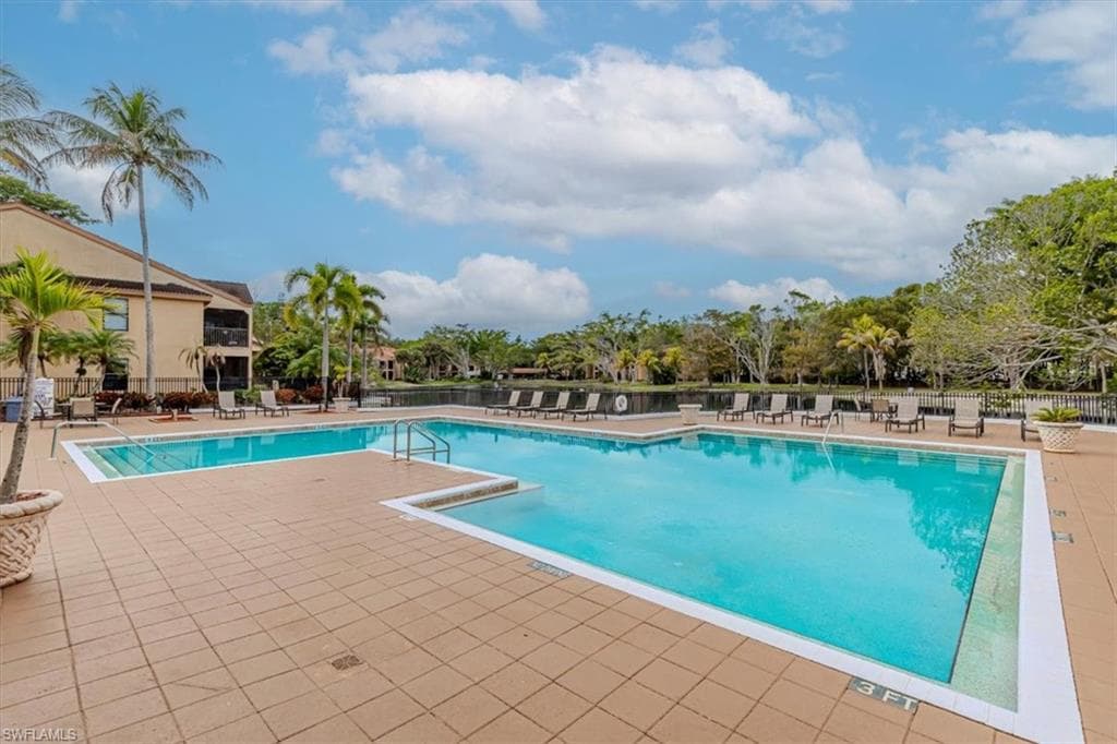2202 Arbour Walk CIR 2124-17