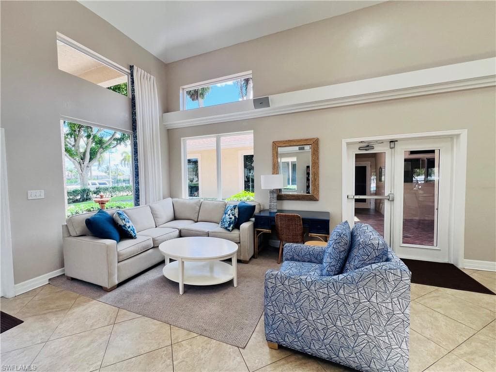 3250 Crown Pointe BLVD 101-35