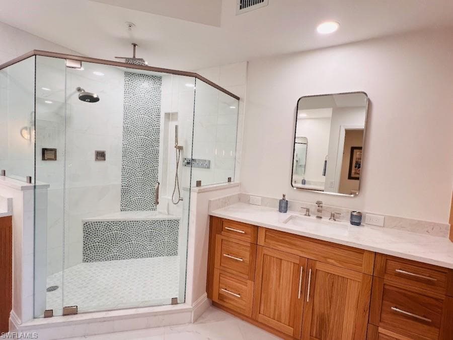 425 Cove Tower DR 902-23