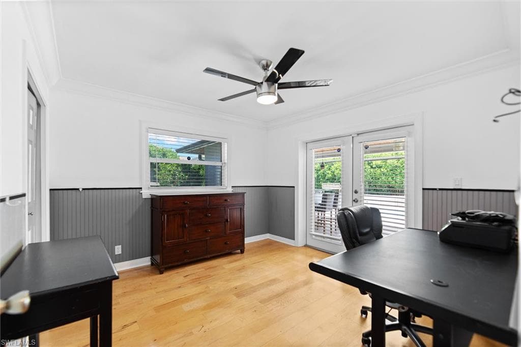 93 7th ST-27