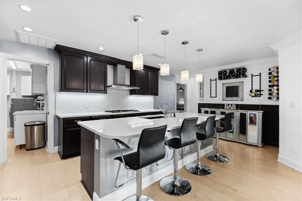 93 7th ST-6