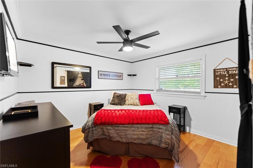 93 7th ST-20