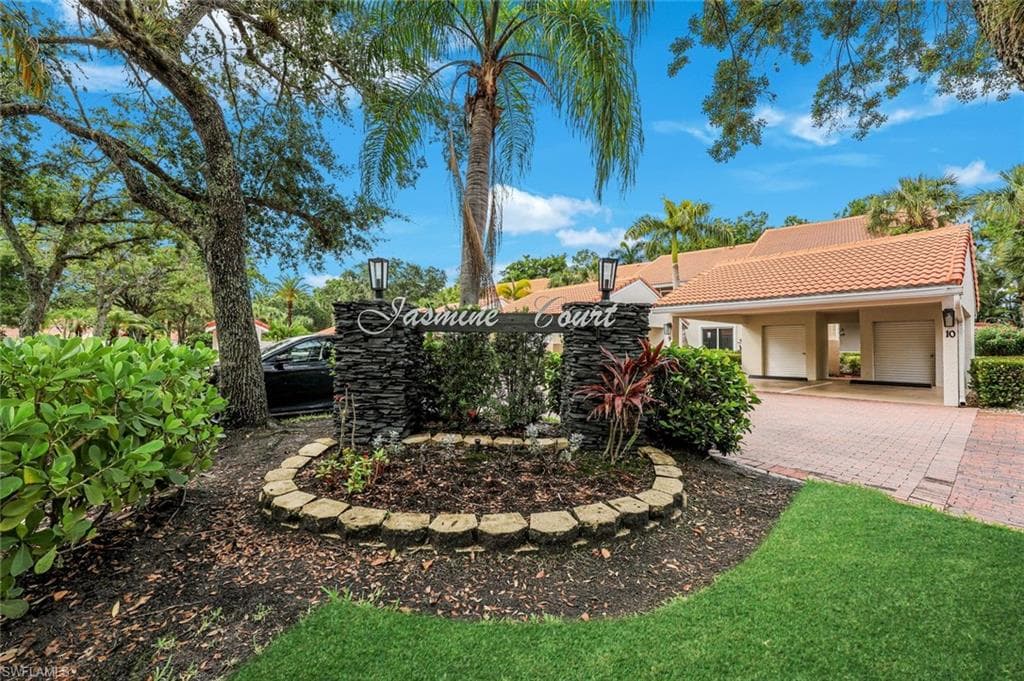 2325 Hidden Lake DR 1-26
