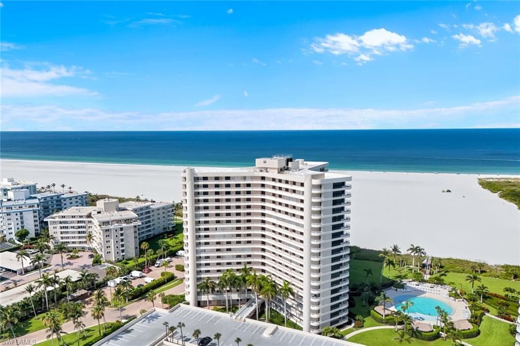 260 Seaview CT 407-1
