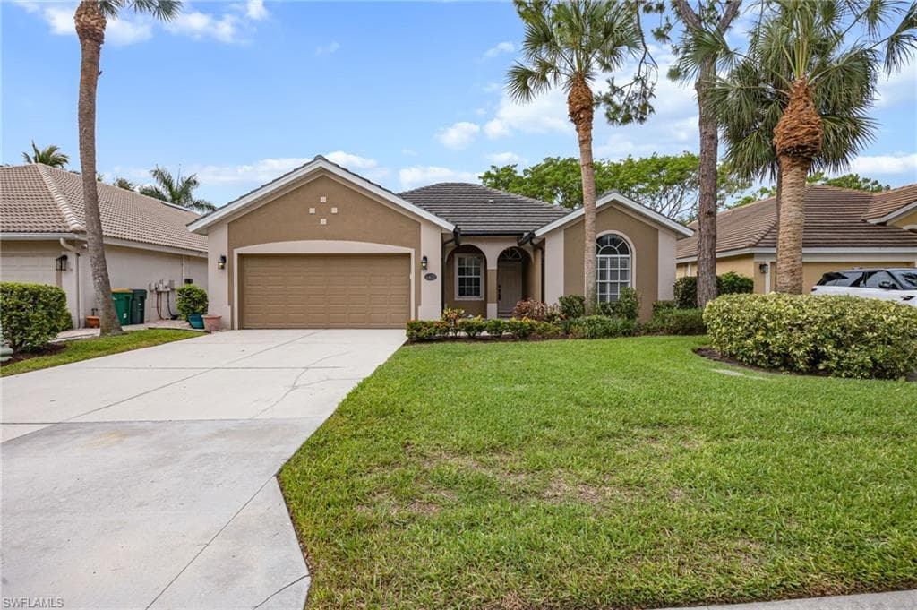 6477 Autumn Woods BLVD-2