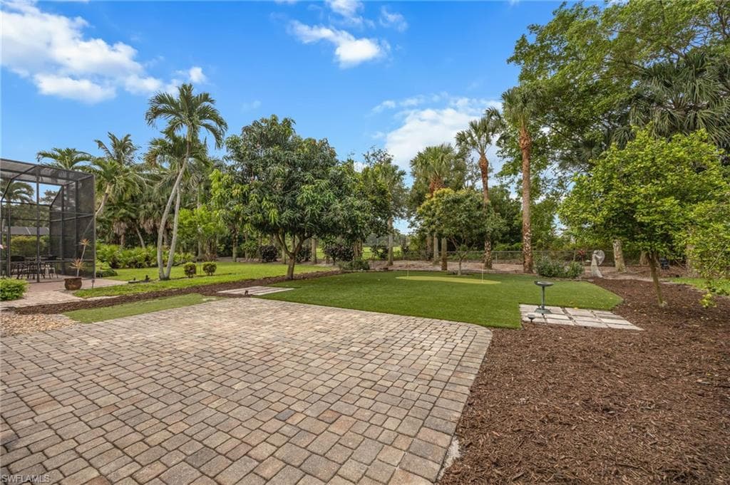 6477 Autumn Woods BLVD-7