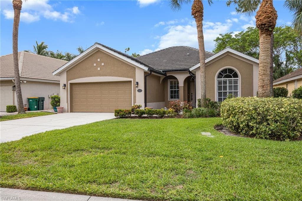 6477 Autumn Woods BLVD-1