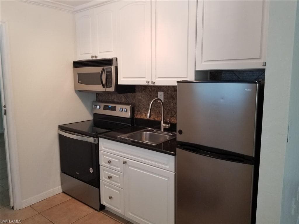 8162 Country RD 201-5
