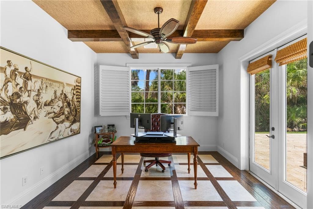 436 Corbel DR-23