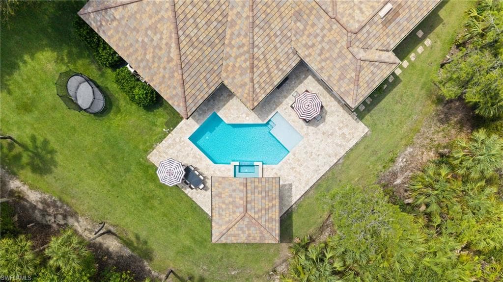 436 Corbel DR-43