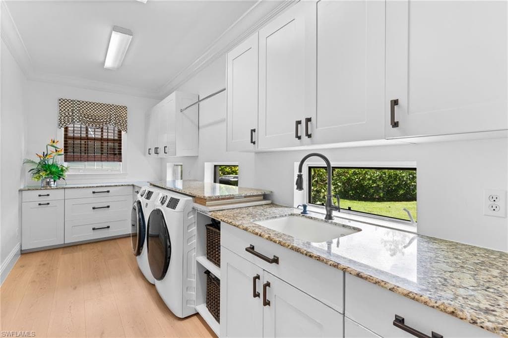 436 Corbel DR-39