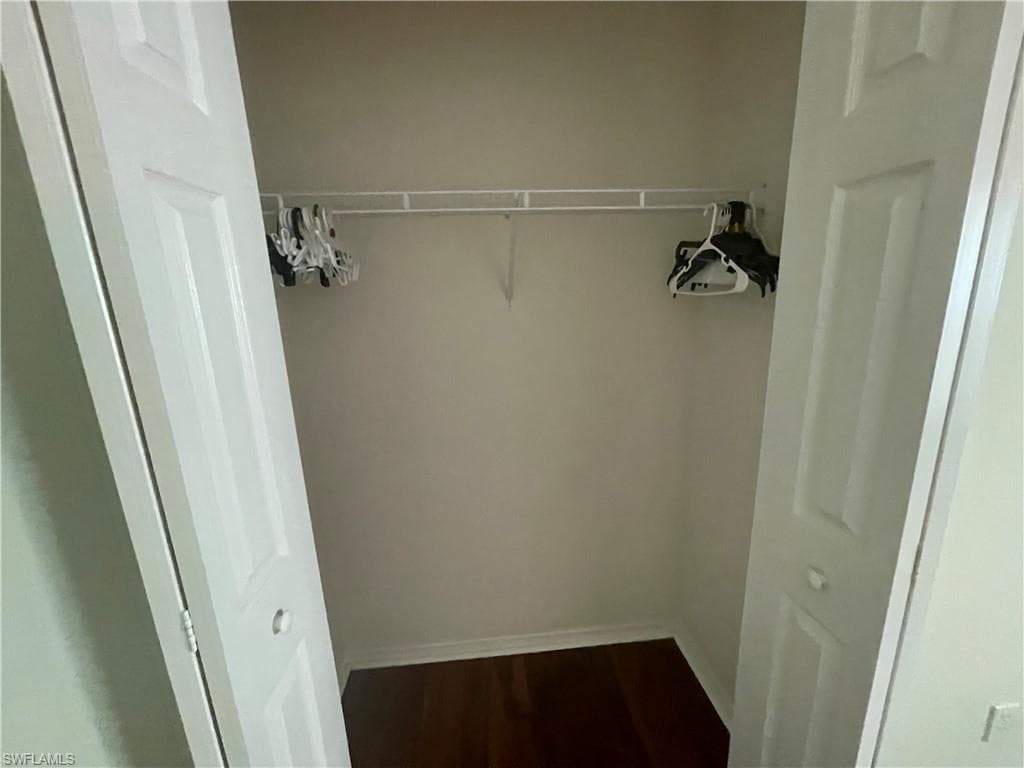 5708 Greenwood CIR 48-22