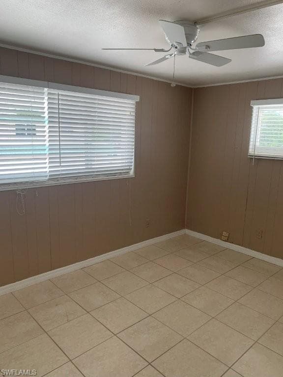 2428 Palm Ridge RD-9