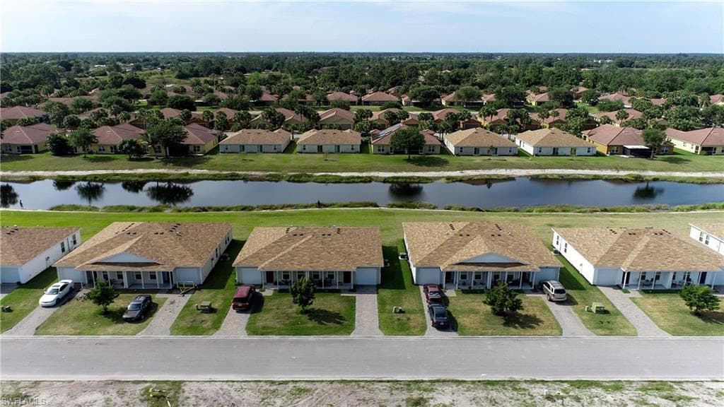 18303 Gibraltar LN-30