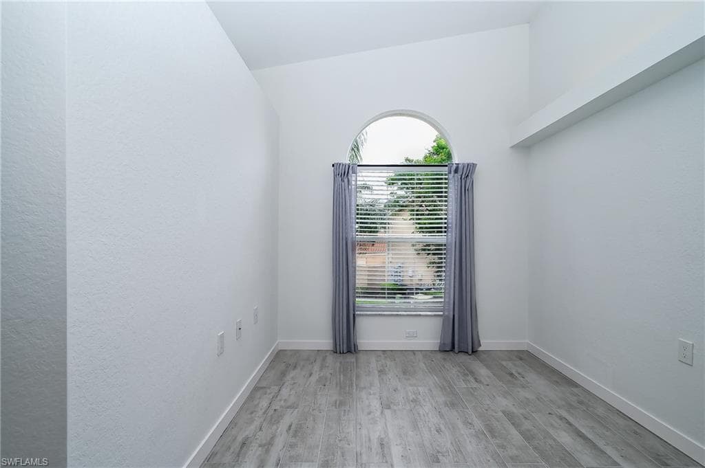 26700 Rosewood Pointe DR 201-16