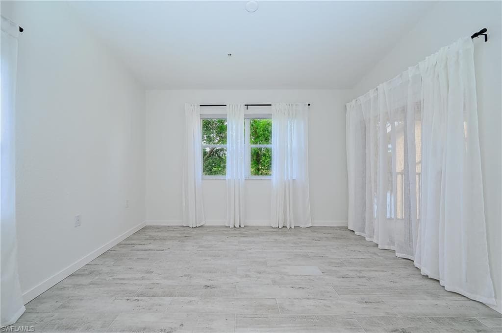 26700 Rosewood Pointe DR 201-14