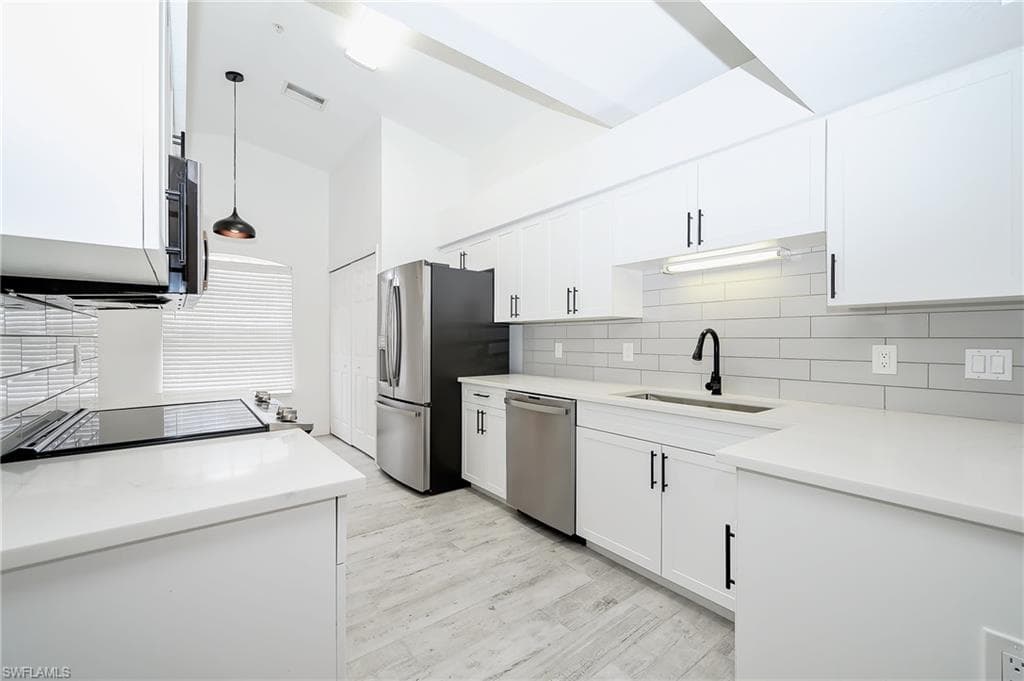 26700 Rosewood Pointe DR 201-8