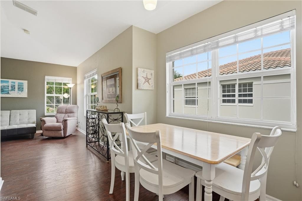 6914 Satinleaf RD N 201-9